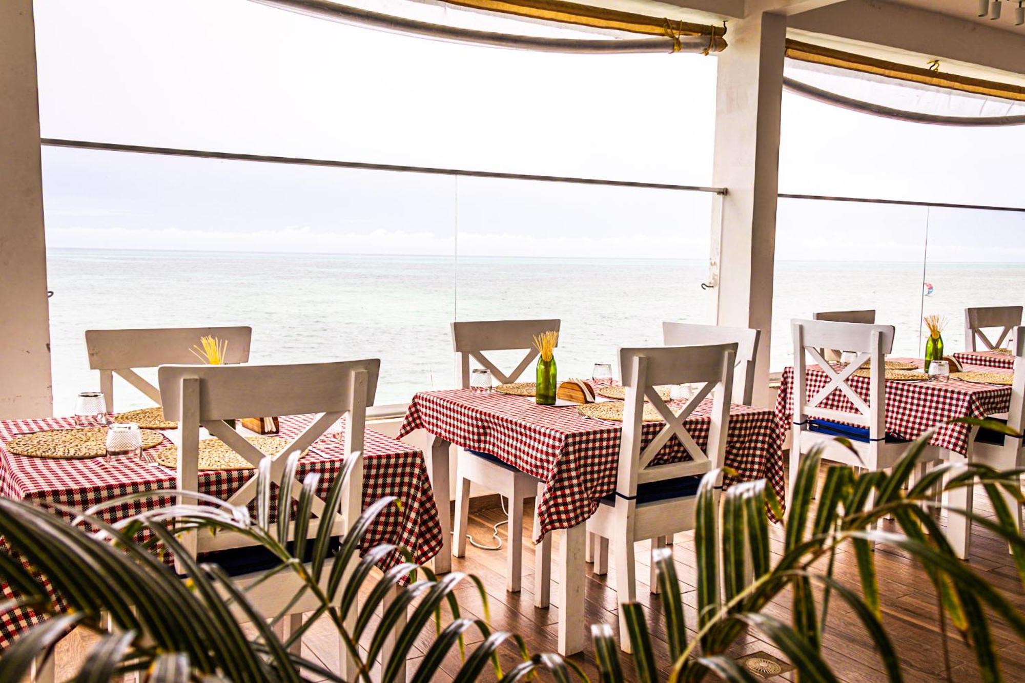 Pili Pili Sunrise Beach Hotel Jambiani  Buitenkant foto